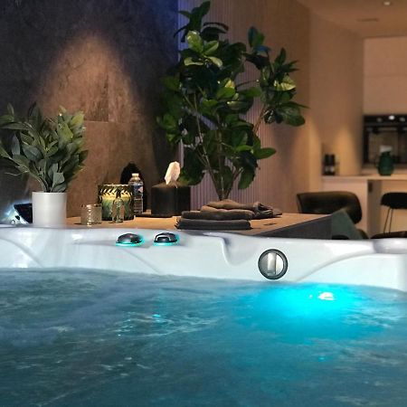סקלן L'Odyssee Spa מראה חיצוני תמונה