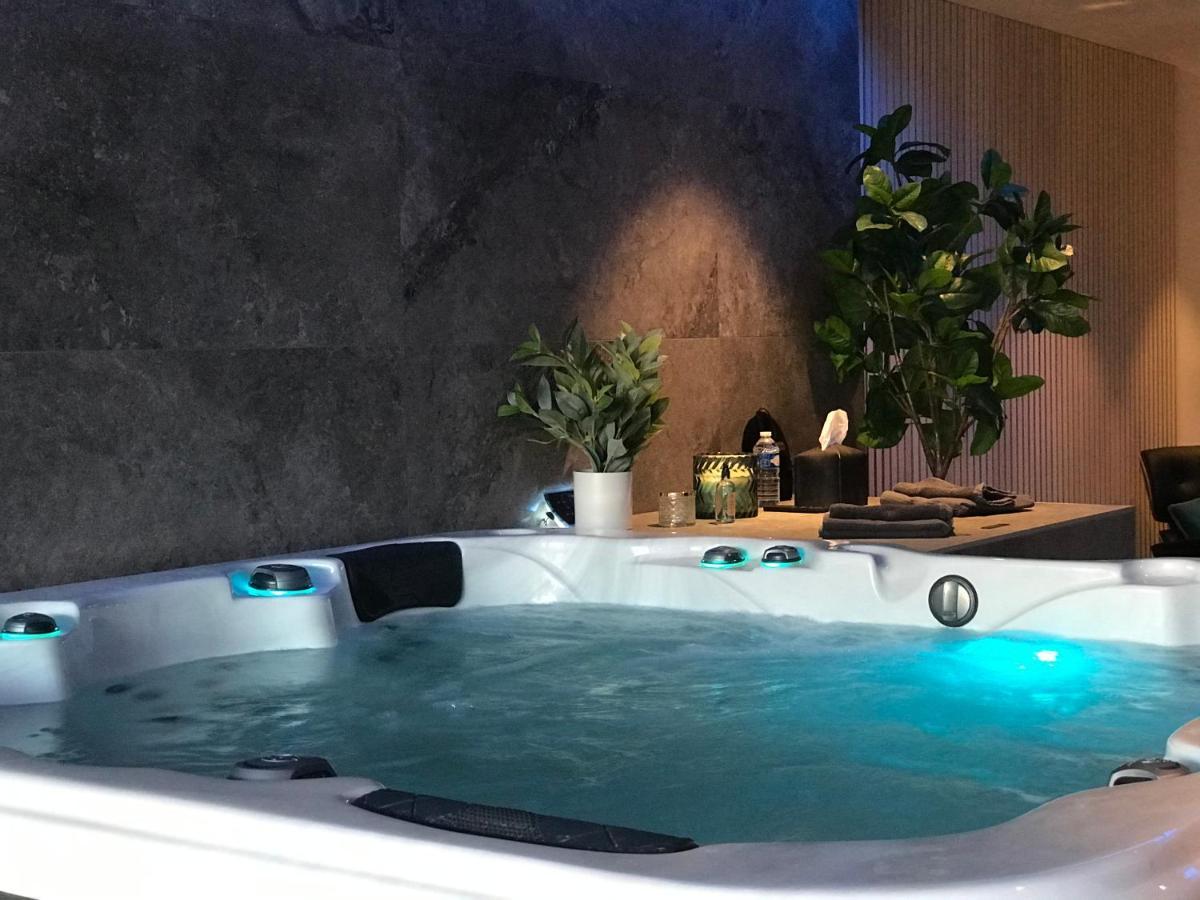 סקלן L'Odyssee Spa מראה חיצוני תמונה